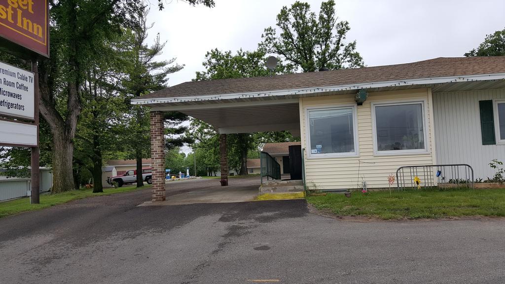 Budget Host Inn Detroit Lakes Esterno foto