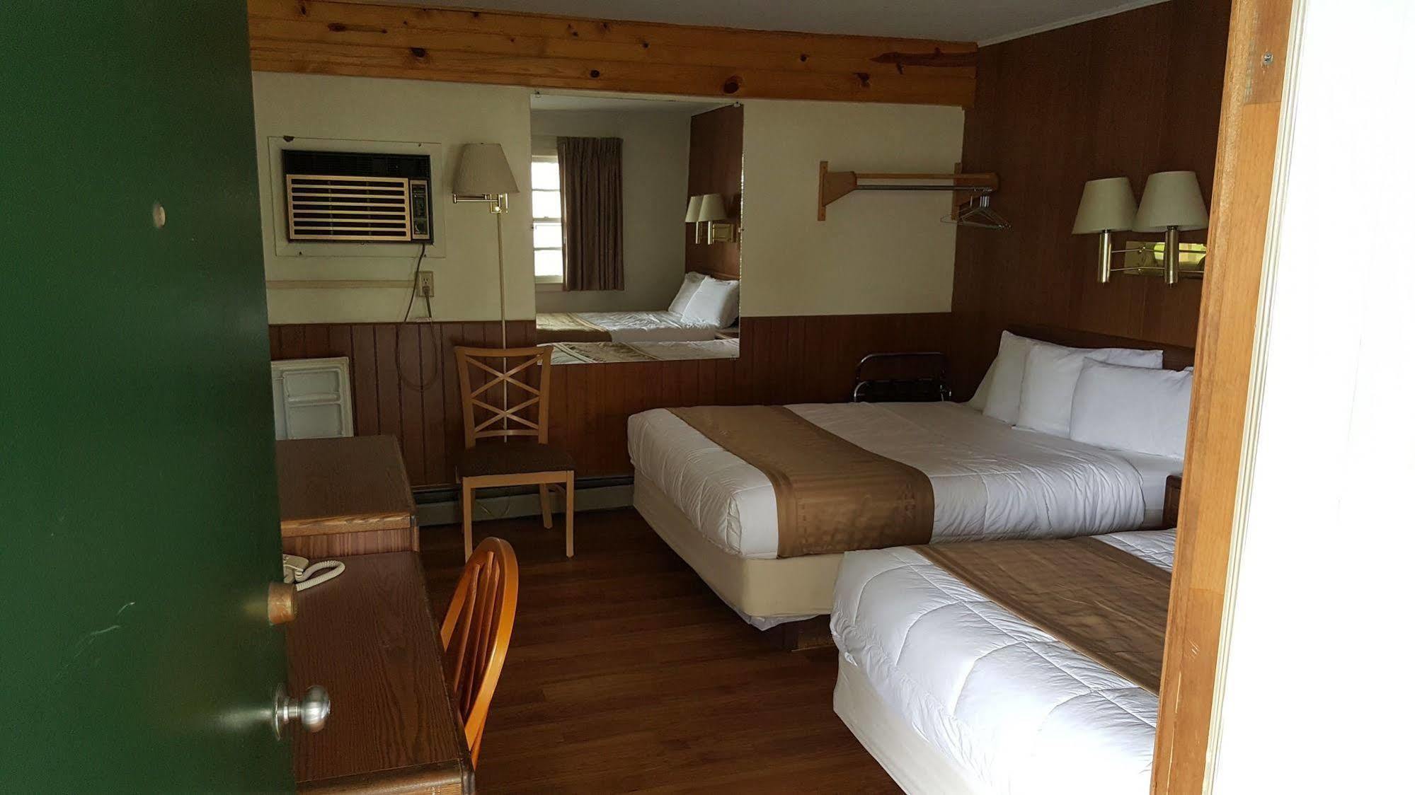 Budget Host Inn Detroit Lakes Esterno foto