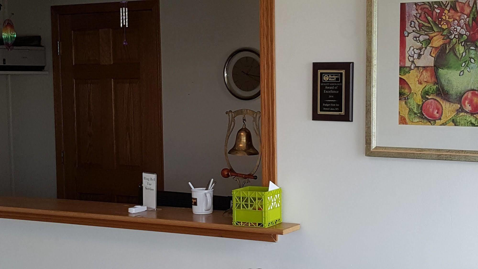 Budget Host Inn Detroit Lakes Esterno foto